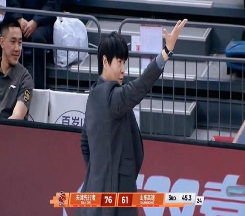 德甲第,法兰克福与,沃尔夫斯堡,星空,XingKong,星空注册网址,星空app,星空官网,星空网站,星空下载